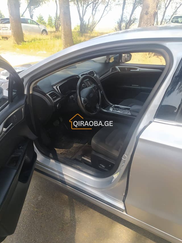 ვერცხლისფერი Ford Fusion ჰიბრიდი თბილისში - სურათი 4
