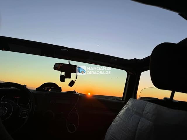 2020 წლის Jeep Wrangler 4x4 ბათუმში ქირავდება - სურათი 4