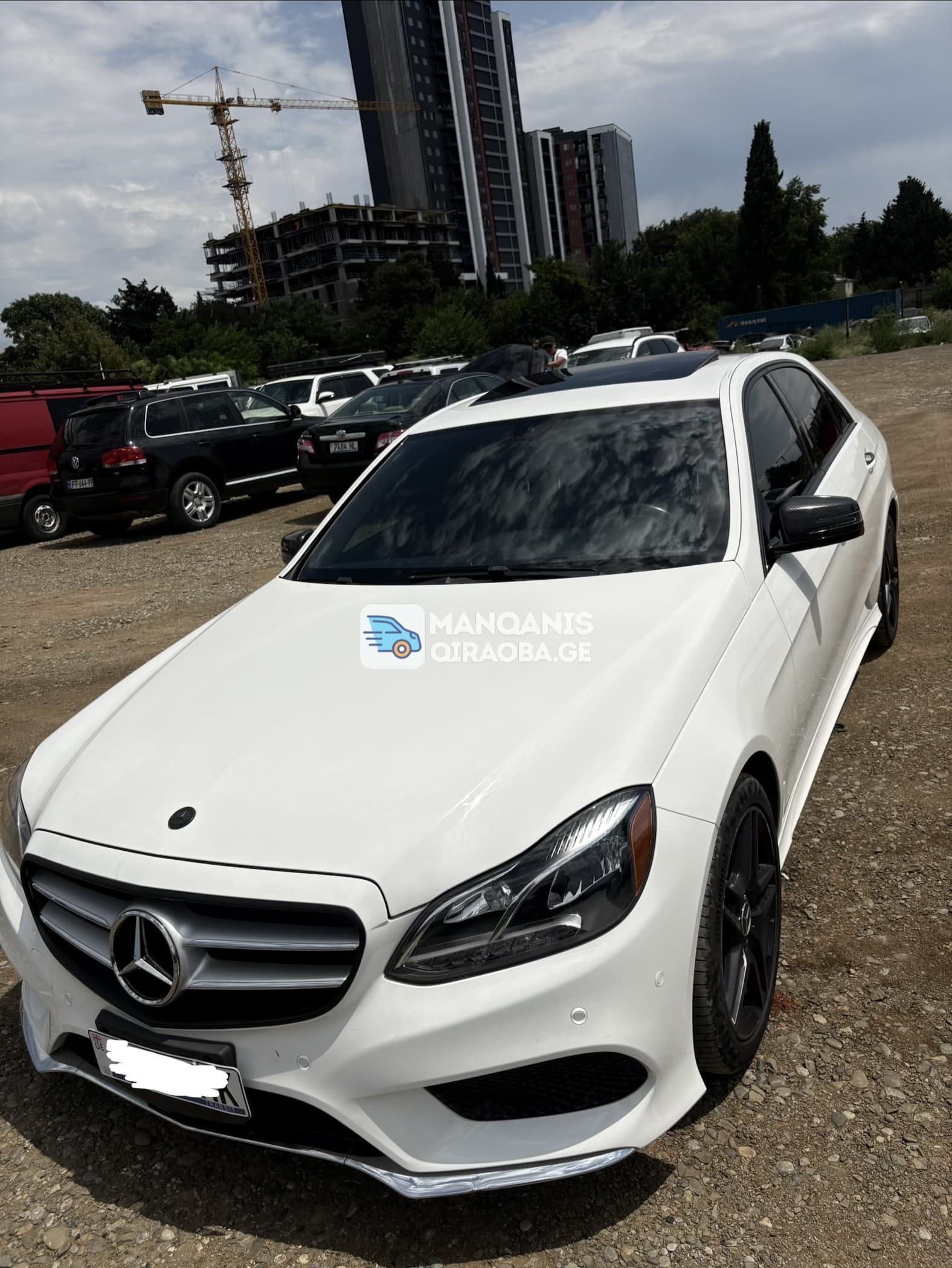 Mercedes-benz 2015 წლის.   