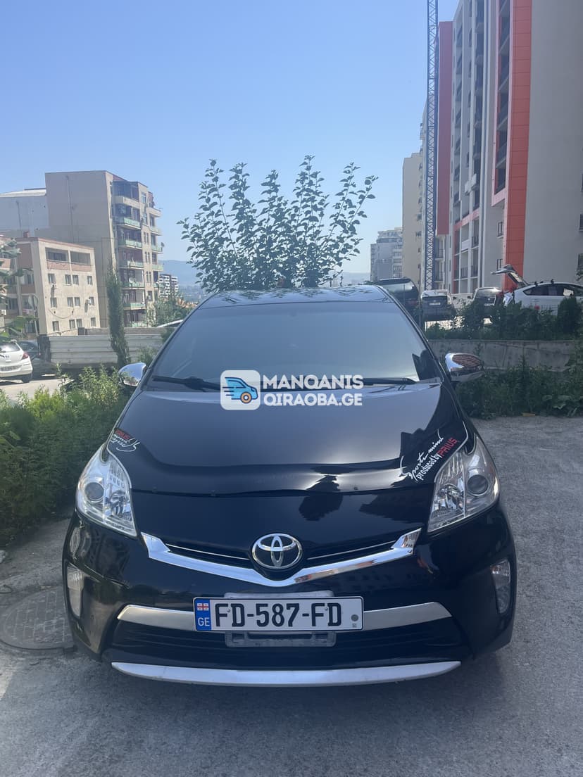 ქირავდება Toyota Prius 2014
